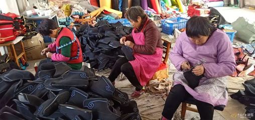 &ldquo;淘宝村&rdquo;!&ldquo;社区工厂&rdquo;!这里的脱贫攻坚就是这么赞!