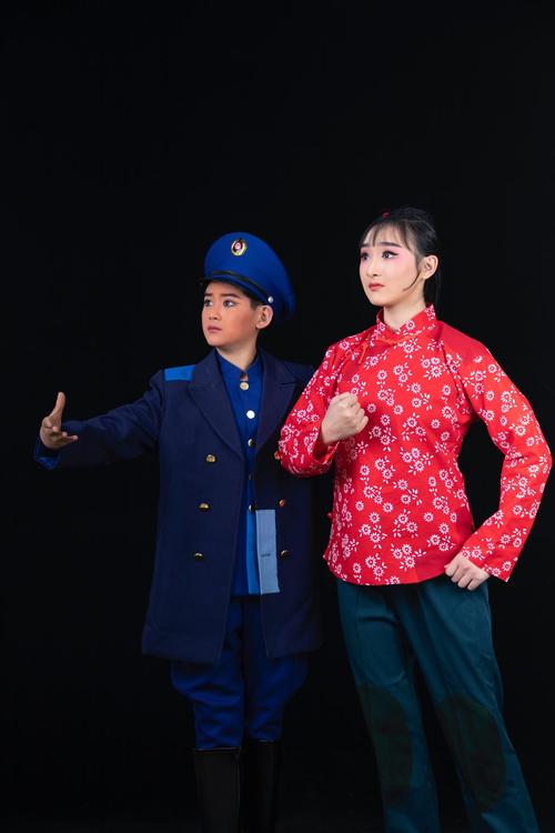 戏曲表演舞台演出实践二《红灯记》
